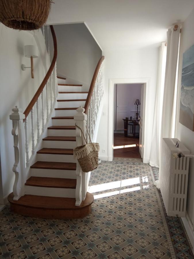 Osmanville Les Mariesis Bed & Breakfast エクステリア 写真