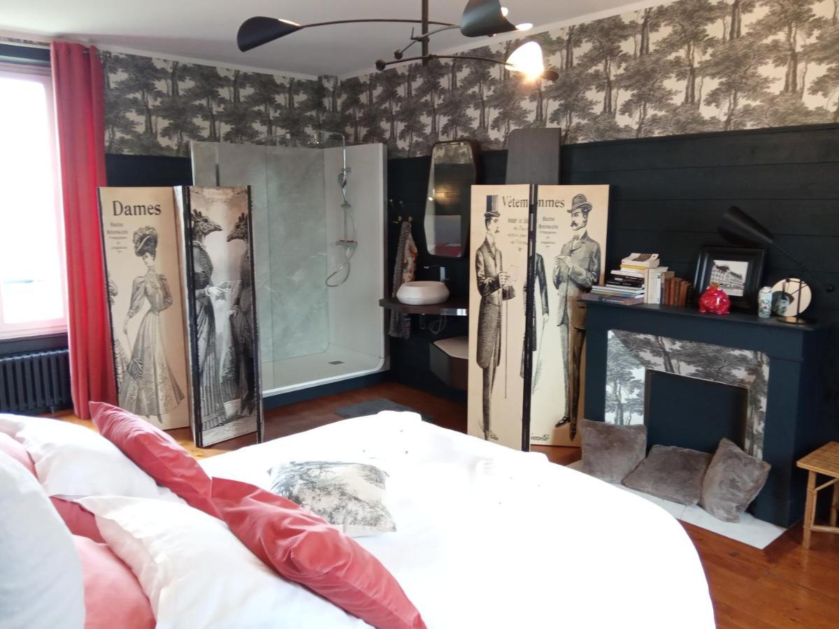 Osmanville Les Mariesis Bed & Breakfast エクステリア 写真
